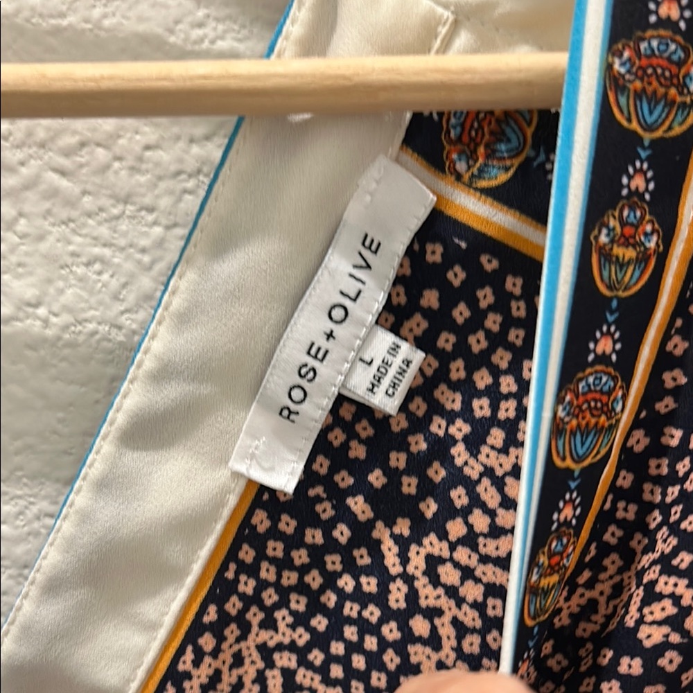 ROSE & OLIVE Floral Kimono Top - Multicolor - Picture 4 of 6